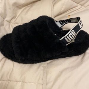 Ugg slippers 🥿